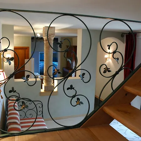La Piastraia Villa *